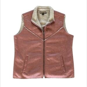 Legacy Falls size large pink Sherpa vest